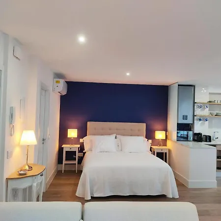 At La Casa Azul Apartment Cuenca (Castilla-La Mancha)